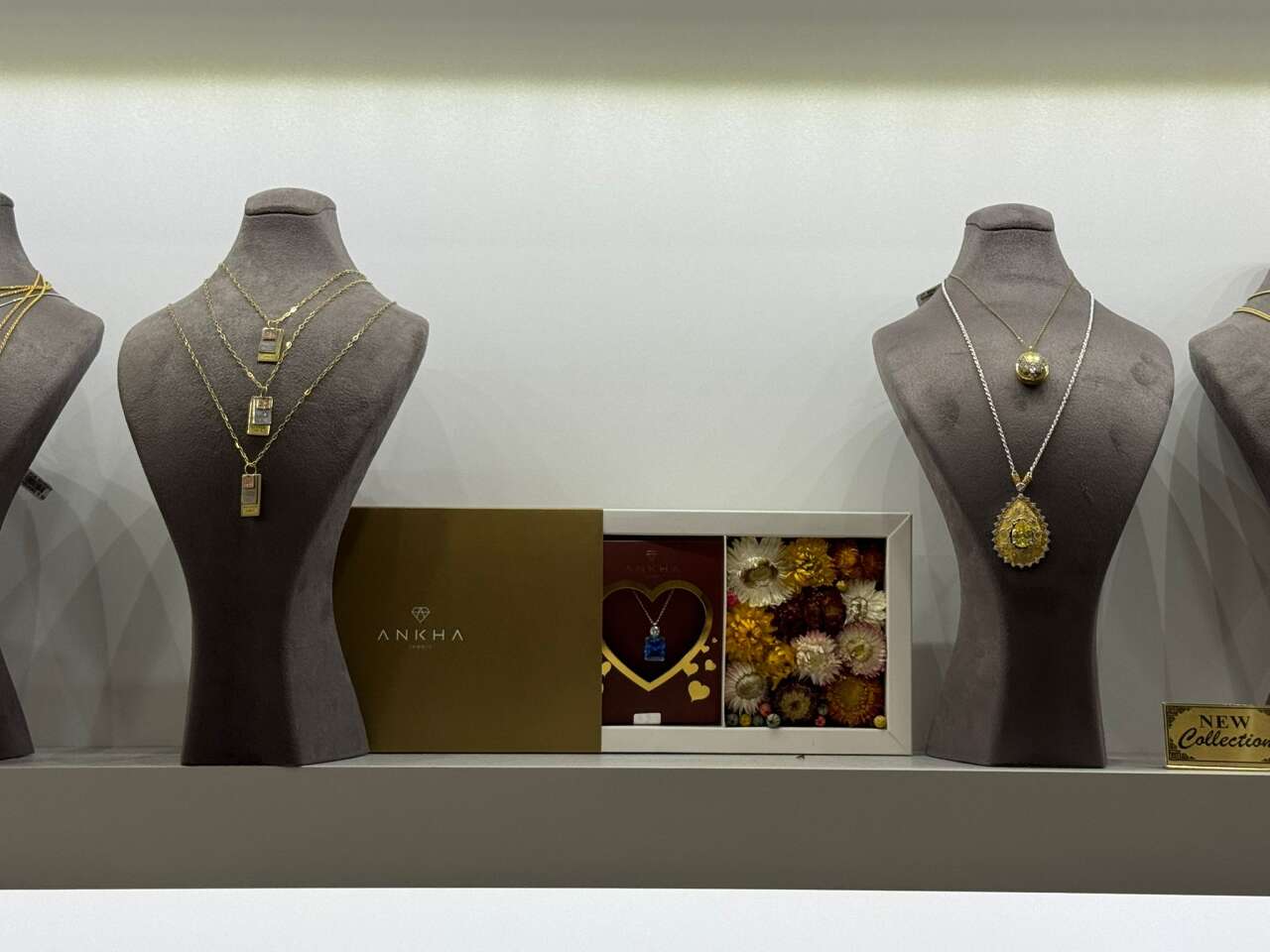 Menteşe'de 14 Şubat’ta Gümüşe İlgi: Ürünler 1.000 TL’den Başlayıp 160 Bin TL’ye Çıkıyor 11